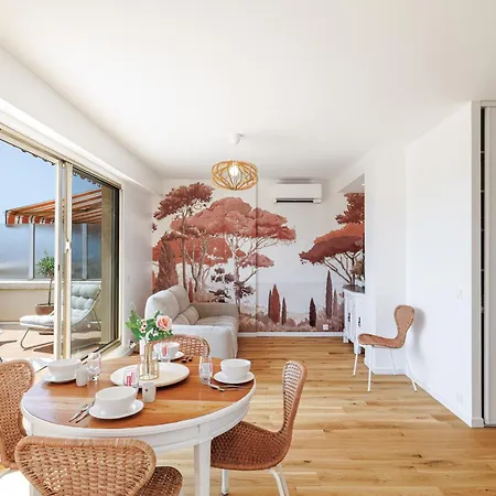 San Severina - Spacious In Center