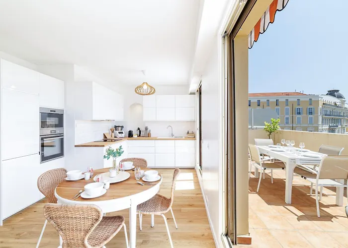 San Severina - Spacious In Center *